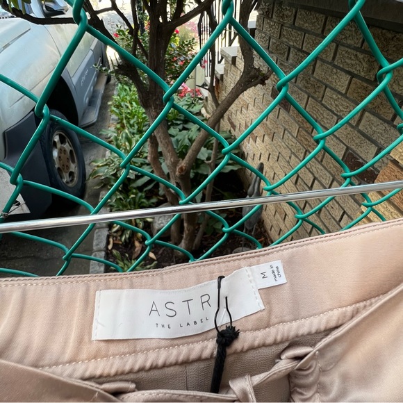 ASTR Robin Tie Waist Cutout Midi Skirt Khaki M - Picture 6 of 12